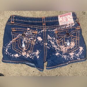 Authentic True Religion Joey Super T Shorts 🧲🧡